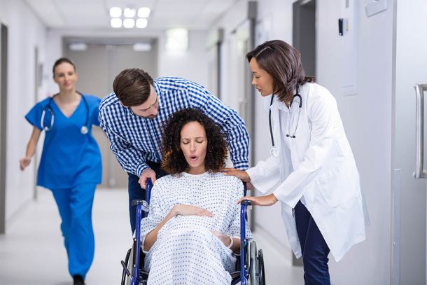 when to go to the hospital hero