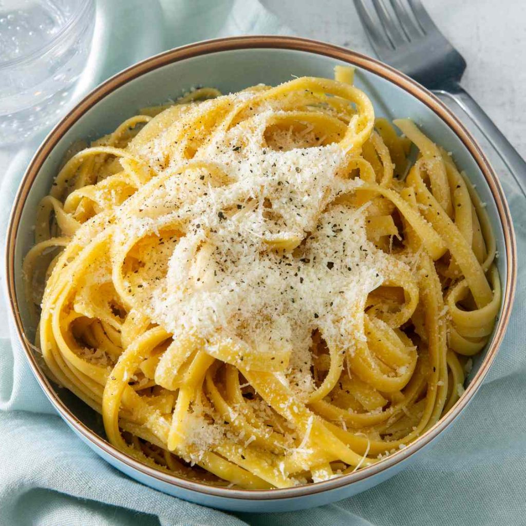244458 buttered noodles DDMFS 4x3 b9931662efa64b37883c0f73b296b124